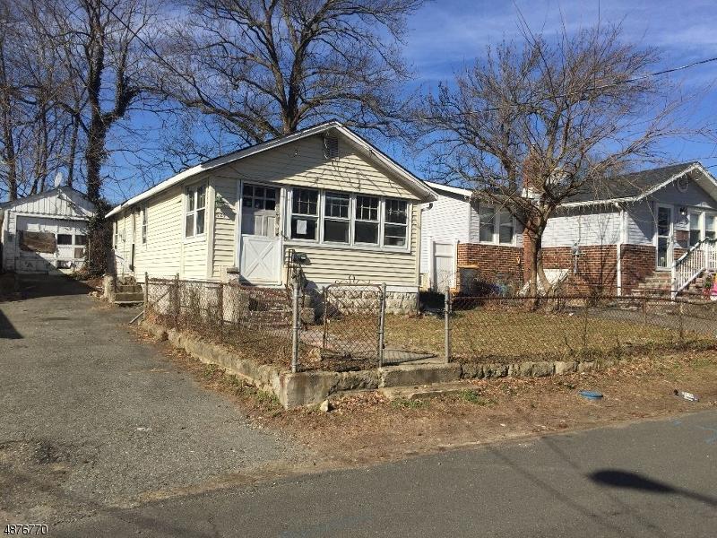 221 Outlook Blvd - Photo 1