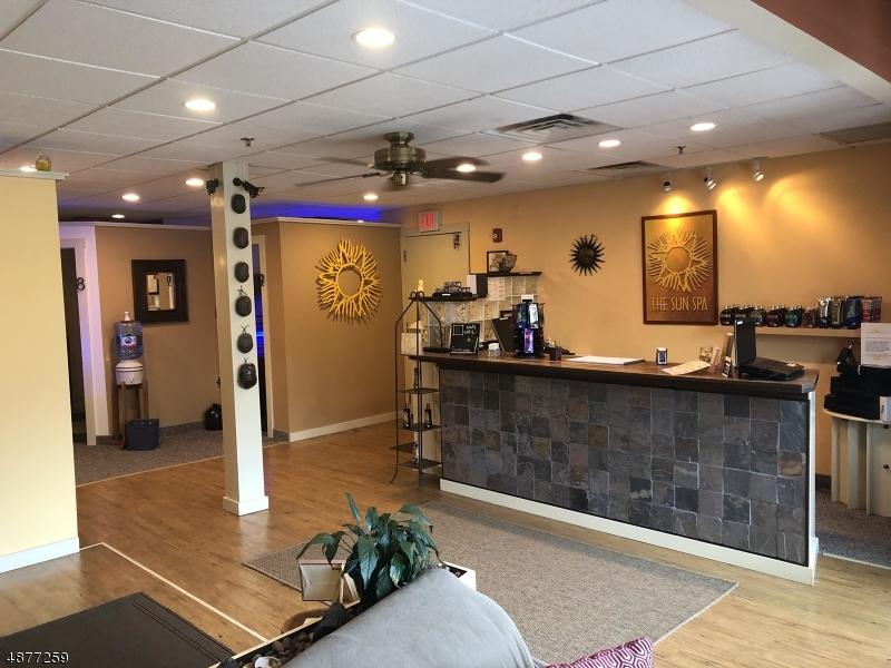 622 Valley Rd - Photo 1