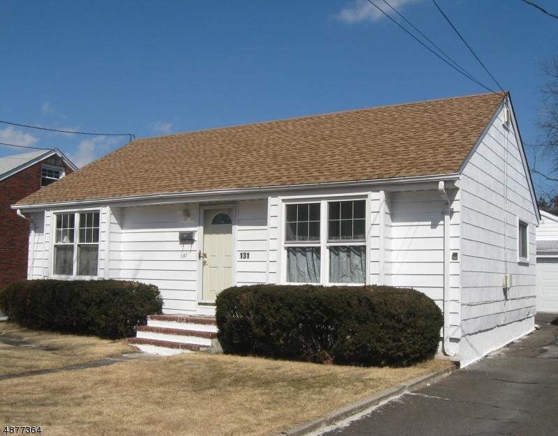 131 Garibaldi Ave - Photo 1