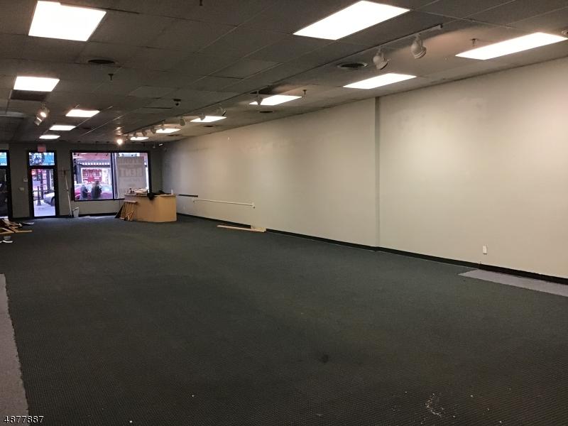 130 Main St - Photo 1