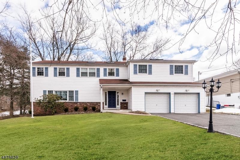 43 Shrewsbury Dr - Photo 1