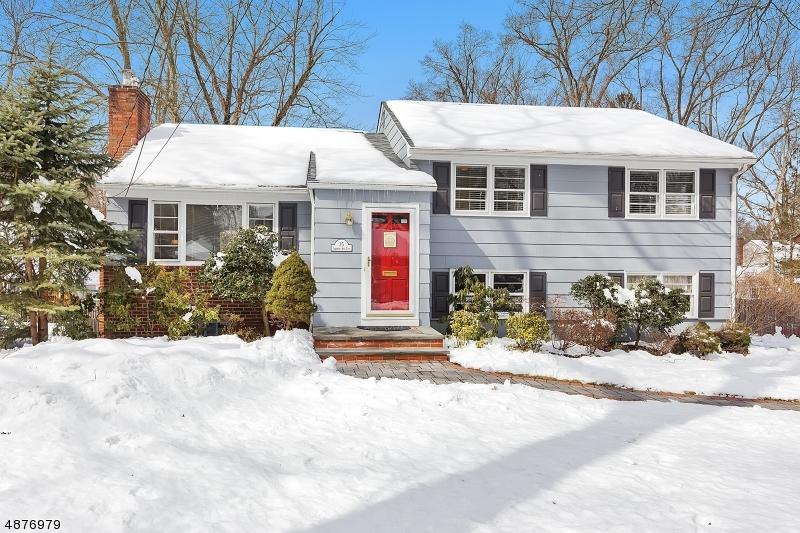 35 Coleman Ave East - Photo 1