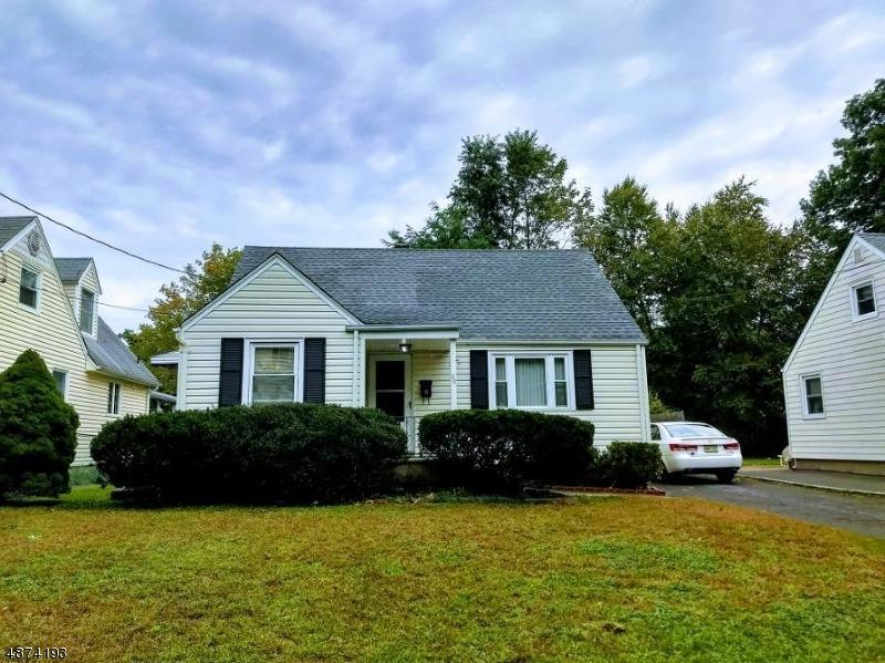 16 Edison Dr - Photo 1