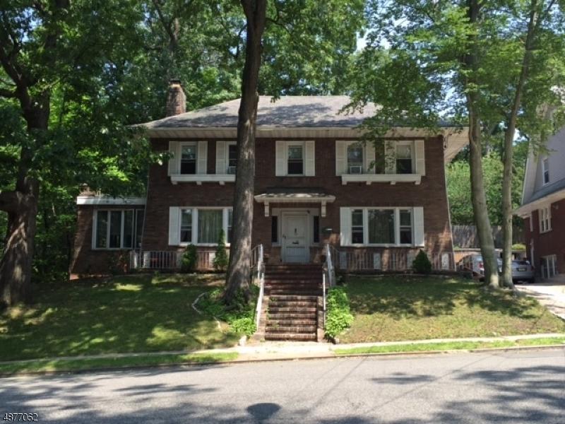 93 E 37Th St - Photo 1