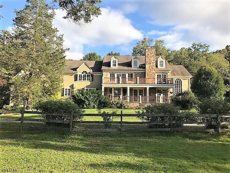 98 Spring Hollow Rd - Photo 1