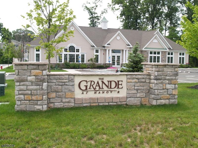 710 Brook Hollow Dr - Photo 1
