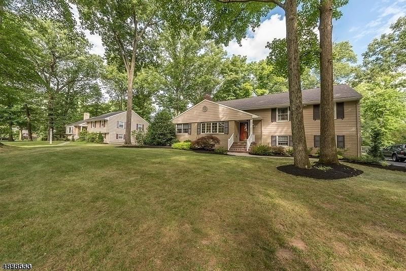 2081 Brookside Dr - Photo 1