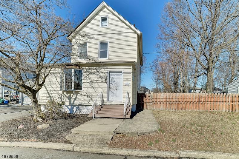 16 Dyer Ave - Photo 1