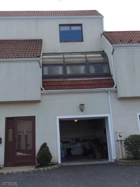 35 Cerone Court - Photo 1