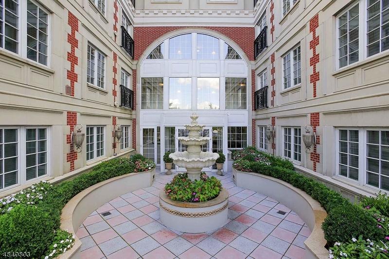 111 Prospect St, 2F - Photo 1