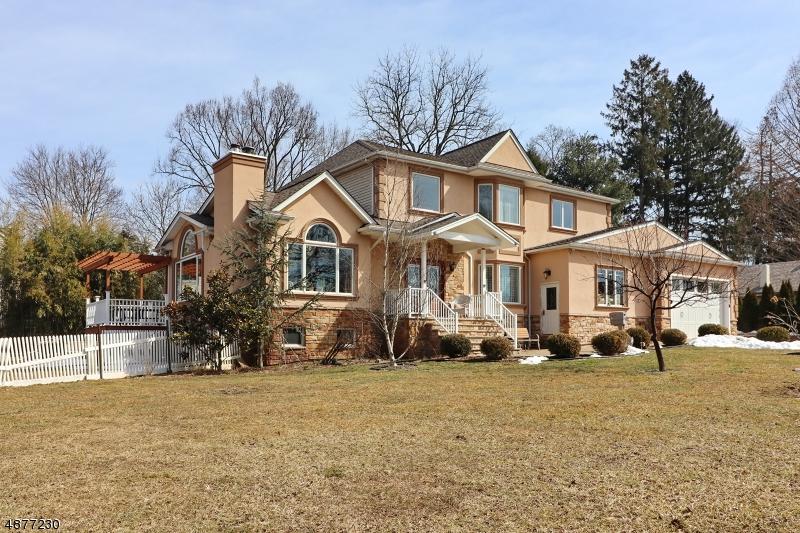 31 Earl Pl - Photo 1