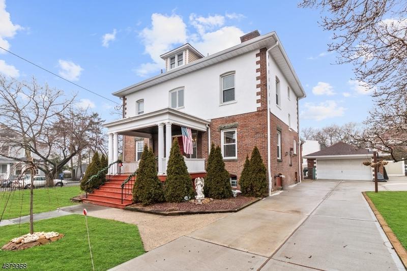 121 Rector St - Photo 1