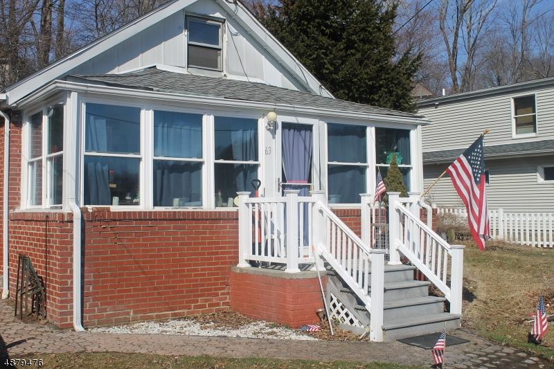 63 Lake Shore Dr - Photo 1