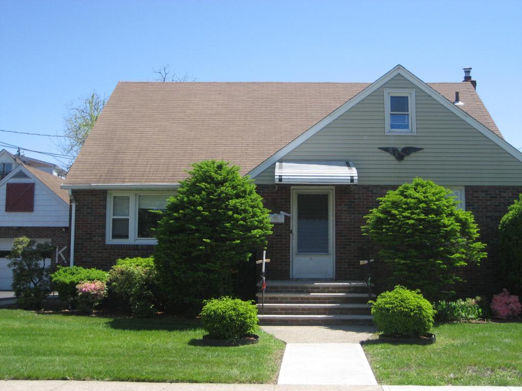 65 Foster St - Photo 1