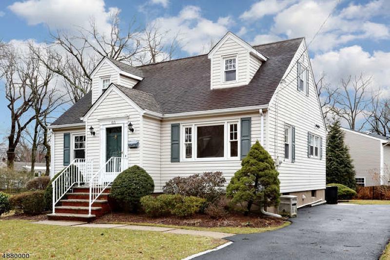 60 Waldwick Ave - Photo 1
