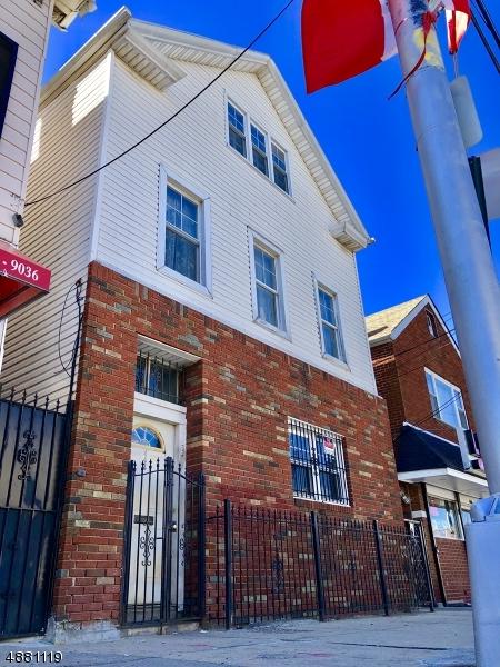444 Elizabeth Ave - Photo 1