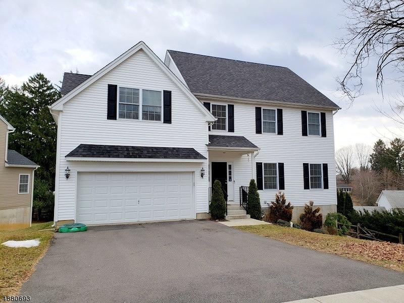 530 Fairbanks Avenue - Photo 1