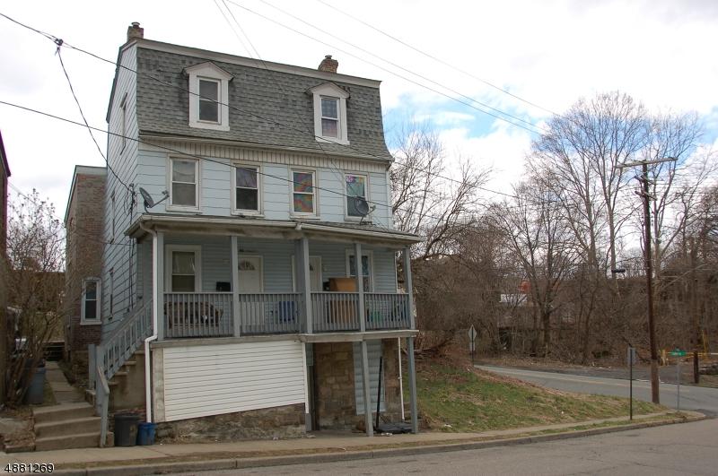 339 Chambers St - Photo 1