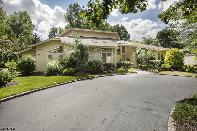14 Driftwood Dr - Photo 1