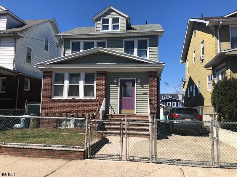 548 N 7Th St - Photo 1