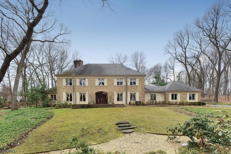 211 Sagamore Ln - Photo 1