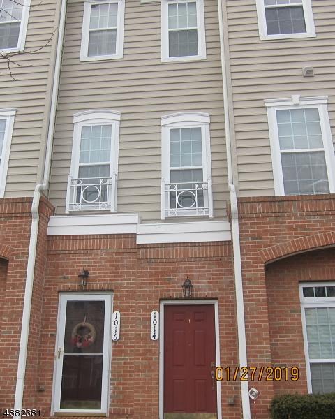 1014 Cunningham Ct - Photo 1