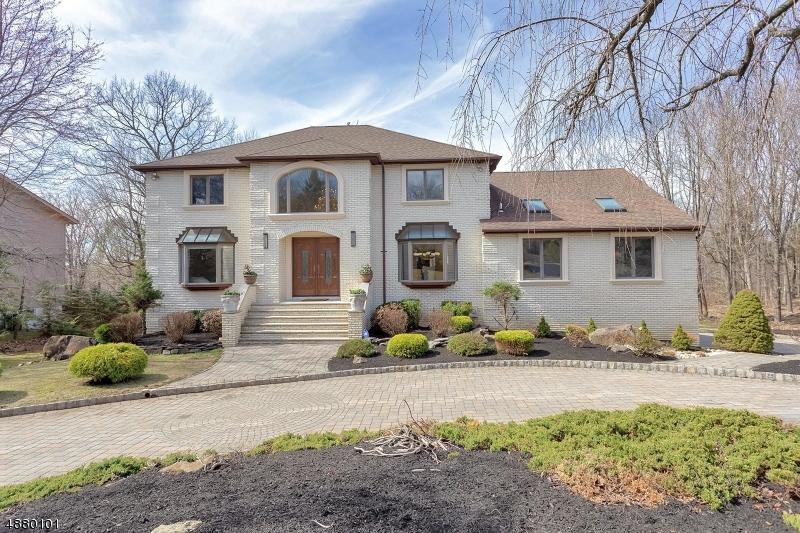 16 Doremus Dr - Photo 1