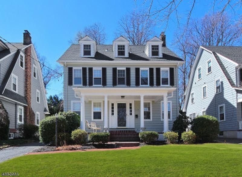539 Sherwood Pky - Photo 1