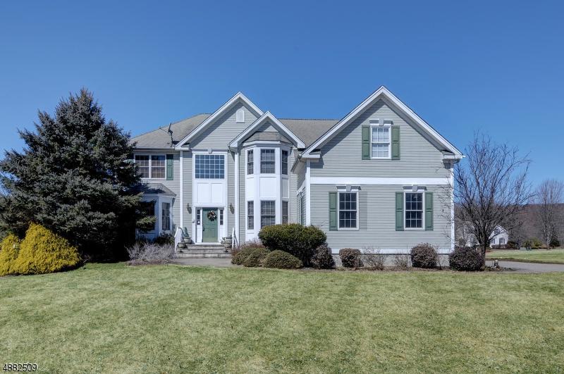 7 Augusta Dr - Photo 1
