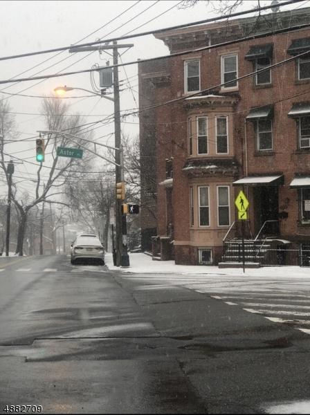 1 Astor Pl - Photo 1