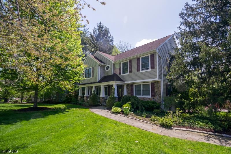 57 Old Colony Rd - Photo 1