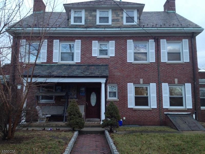 40 Carpenter St - Photo 1