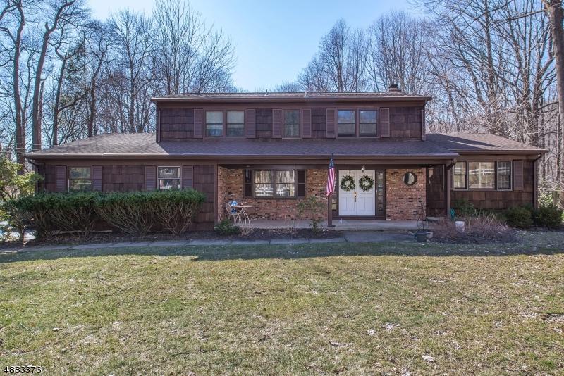 20 Brook Valley Rd - Photo 1