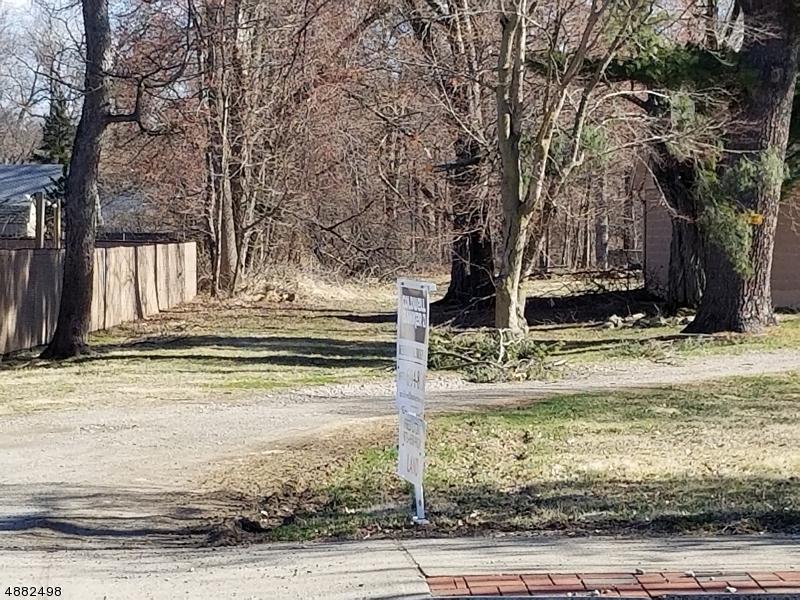 8 Newark Pompton Turnpike - Photo 1