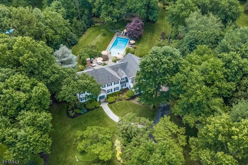 189 Douglas Rd - Photo 1
