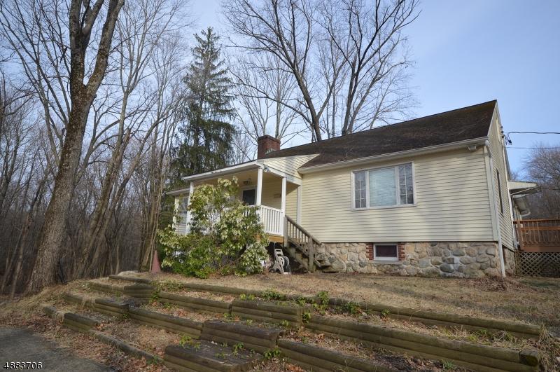 209 Andover Rd - Photo 1