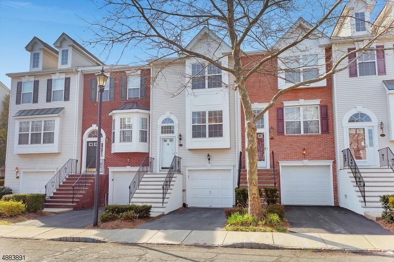 225 Barringer Dr - Photo 1