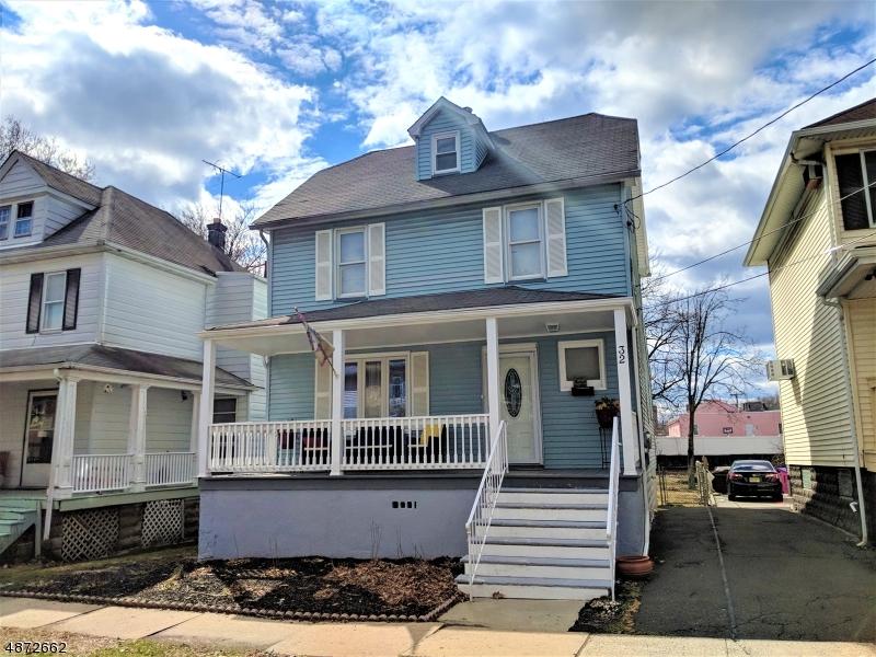 32 Walnut St - Photo 1