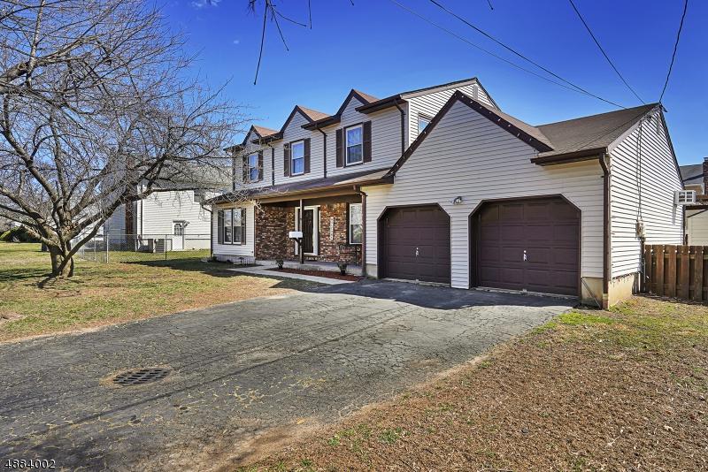 44 Harris Ave - Photo 1