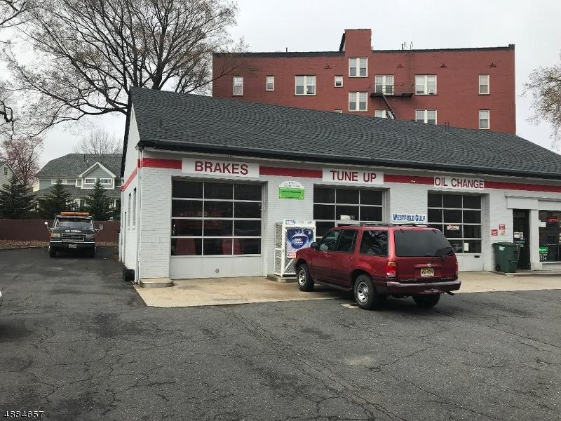 400 Central Ave - Photo 1