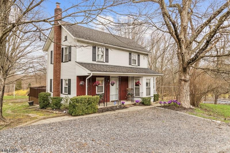 114 Millbrook Rd - Photo 1