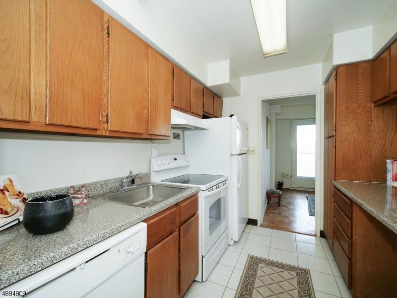 377 S Harrison St - Photo 1
