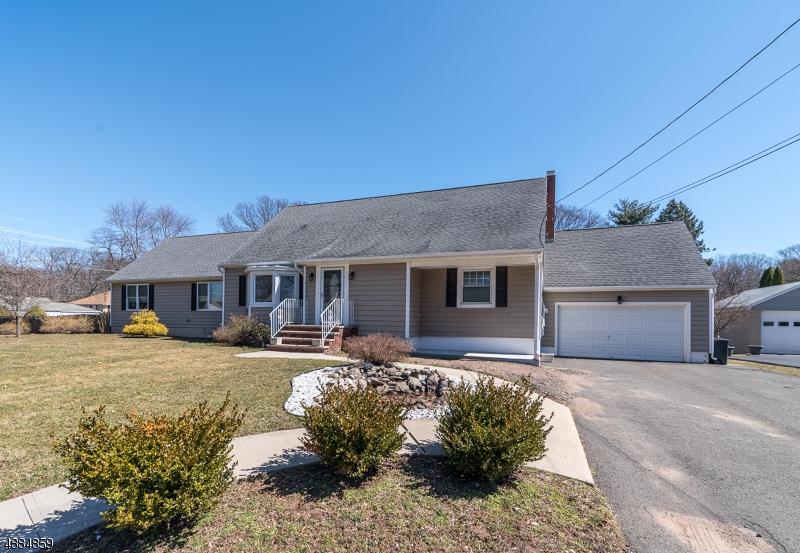 21 Moyer Ct - Photo 1