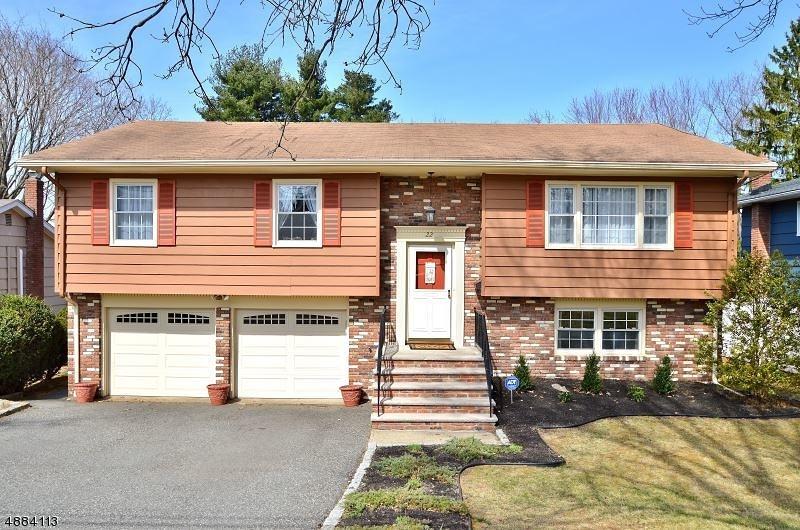 22 Lincoln St - Photo 1