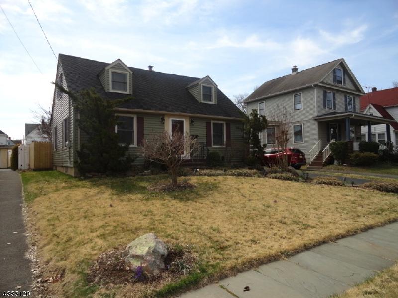 431 Dunellen Ave - Photo 1
