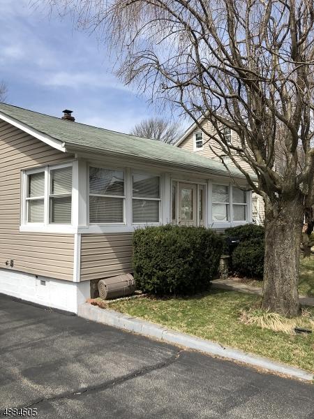 119 Bartholdi Ave - Photo 1