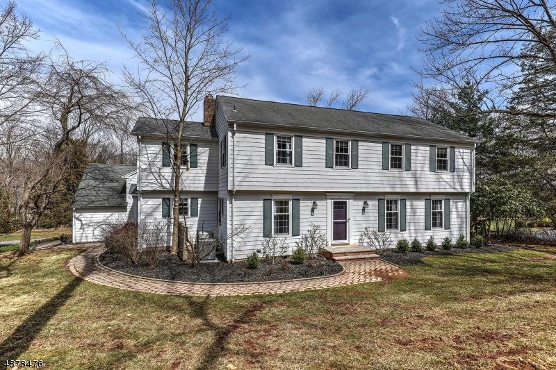 15 Keats Rd - Photo 1