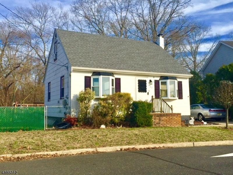 22 N Shore Blvd - Photo 1