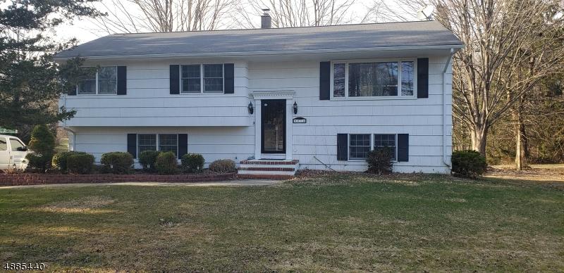 27 Ironia Rd - Photo 1