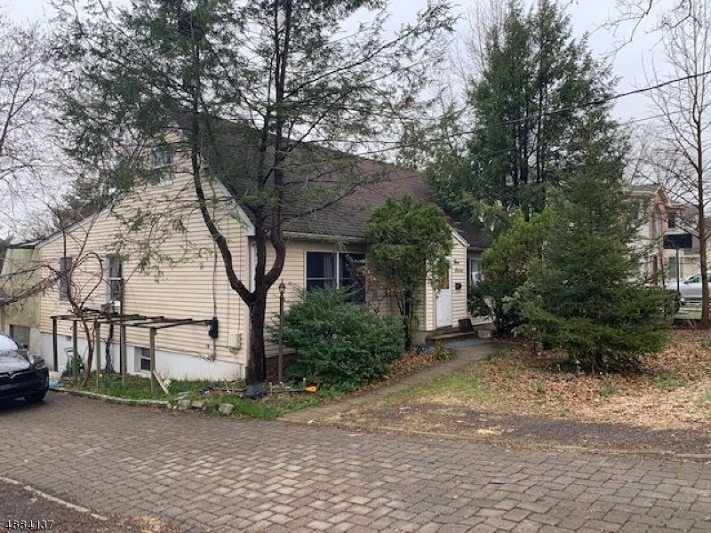 311 Haywood Dr - Photo 1